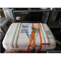 Offshore Ocean 4 Person Life Raft