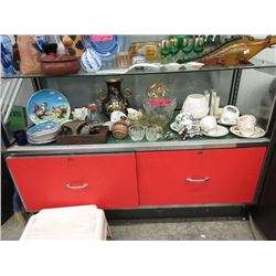 Shelf Lot of Vintage & Other Collectibles