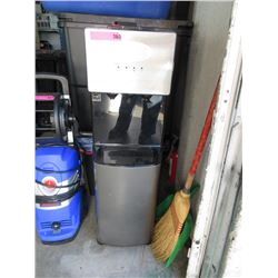 Self Cleaning Multi Temperature Water Dispenser
