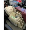 Image 1 : "Best Massage" Model EC77 Massage Chair - CREAM