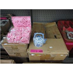 Fragrance Beads & Case of 36 Small Teapots