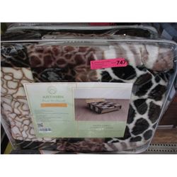 New Queen Size Animal Block Print Sherpa Blanket