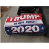 Image 1 : New 2020 Trump Flag
