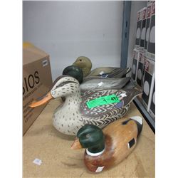4 Assorted Duck Models