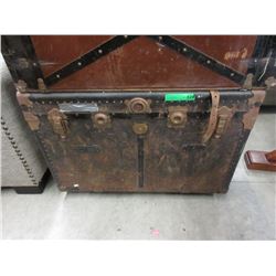 Vintage Storage Trunk