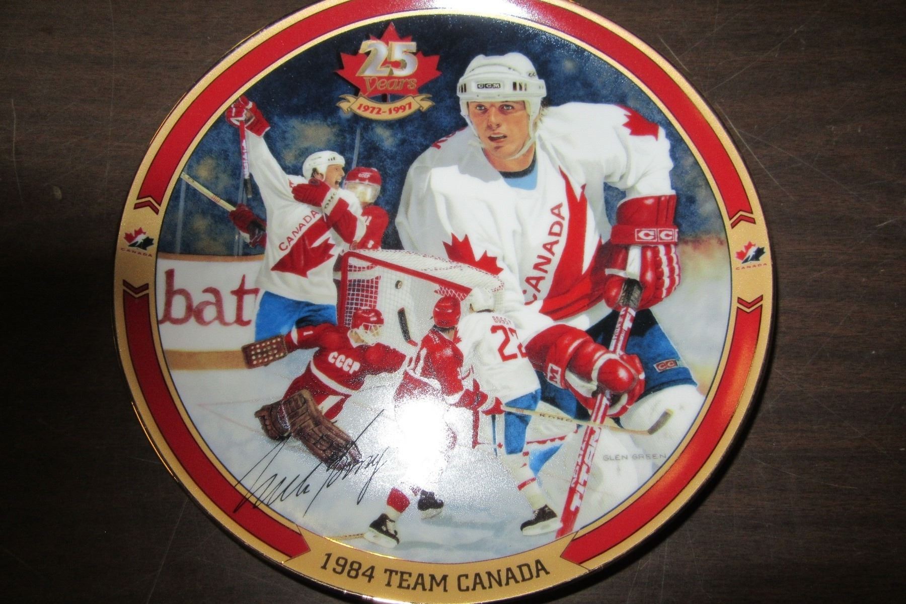 1984 TEAM CANADA BRADFORD EXCHANGE COLLECTOR PLATE "MIKE BOSSY"