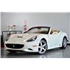 Image 5 : 2011 White Ferrari California Base Convertible