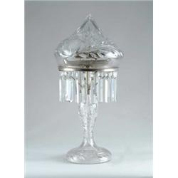 NICE CUT GLASS TABLE LAMP.