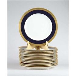 FINE SET OF THIRTEEN MINTON SERVICE PLATES.