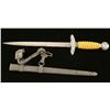 Image 2 : WWII German Luftwaffe 2nd Pattern Officer's Dagger