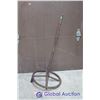 Image 1 : Metal Pole (49" Tall)