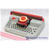 Image 1 : Vintage Kids Toy Typewriter