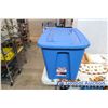 Image 2 : Assorted Clean Linens and 12L Blue Tote with Lid