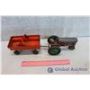 Image 2 : Vintage Row Crop Tractor and Grain Wagon