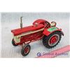 Image 1 : International 660 Model Tractor