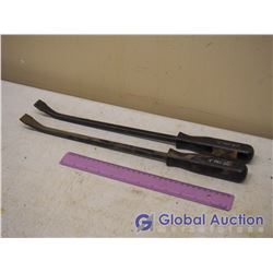 Pair Of 18" Pry bars