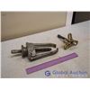 Image 2 : 2 Jaw Gear Puller W/ Bonus