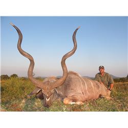 7 Full Days Safari for 2 Hunters (2X1) with Graham Safaris on Songimvelo Nature Reserve, South Afric