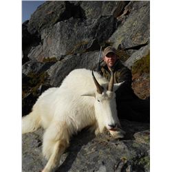 $5,000.00 Hunt Credit with BC Trophy Mountain Outfitters