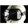 Image 6 : RUSH (2013) - Niki Lauda's (Daniel Brühl) and James Hunt's (Chris Hemsworth) Formula 3 Balaclava and