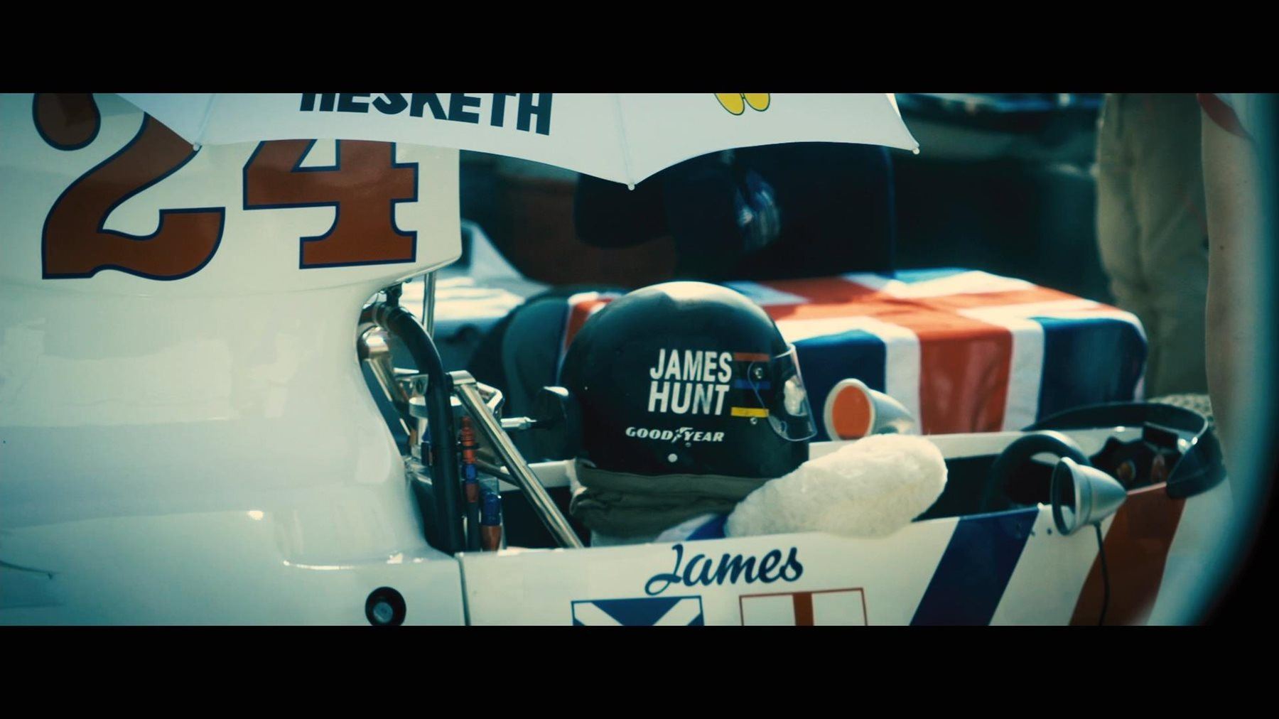 RUSH (2013) James Hunt's (Chris Hemsworth) Hesketh 308 F1 Car