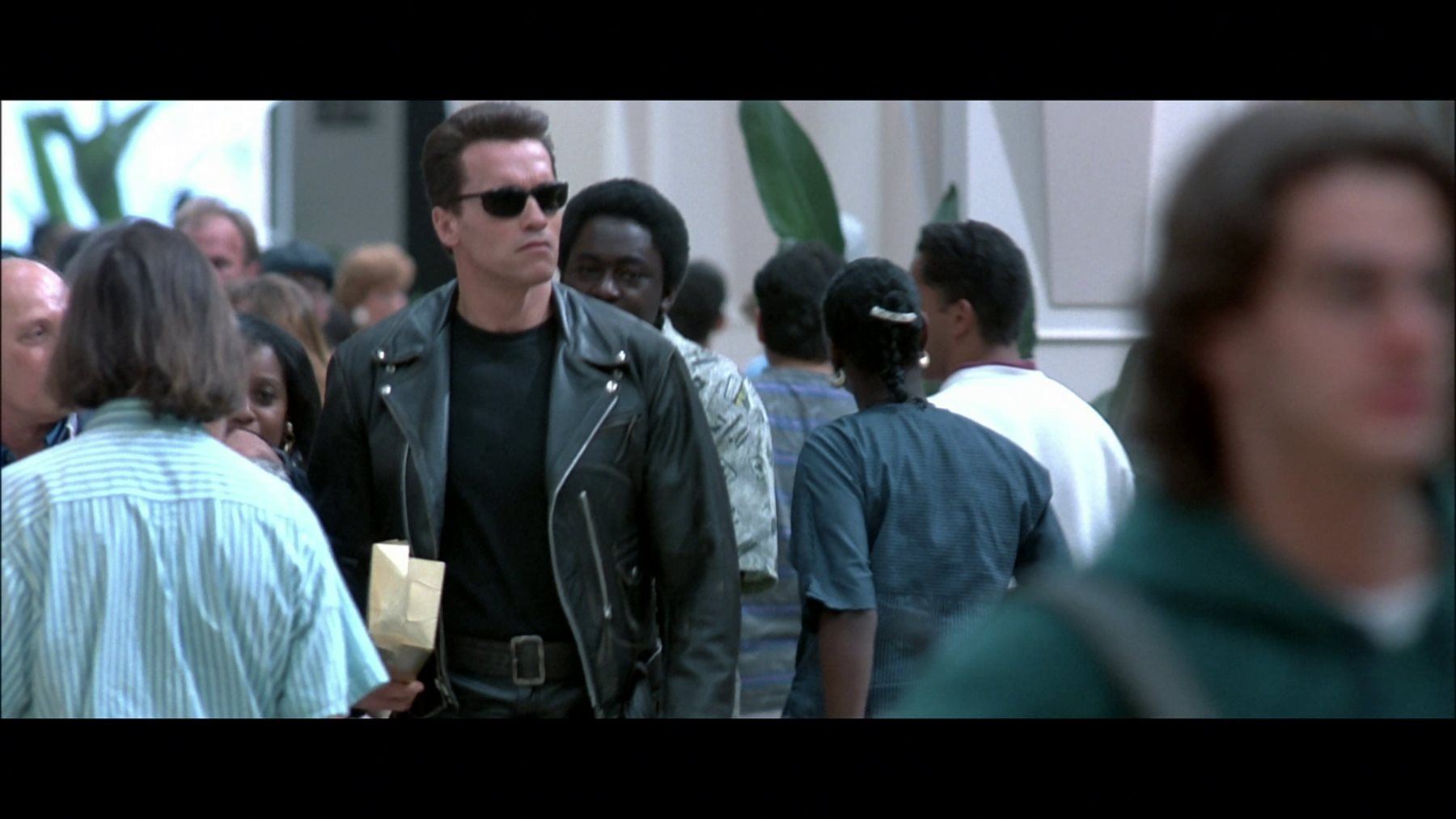 Terminator Roses TERMINATOR 2: JUDGEMENT DAY (1991) - The Terminator's (Arnold ...