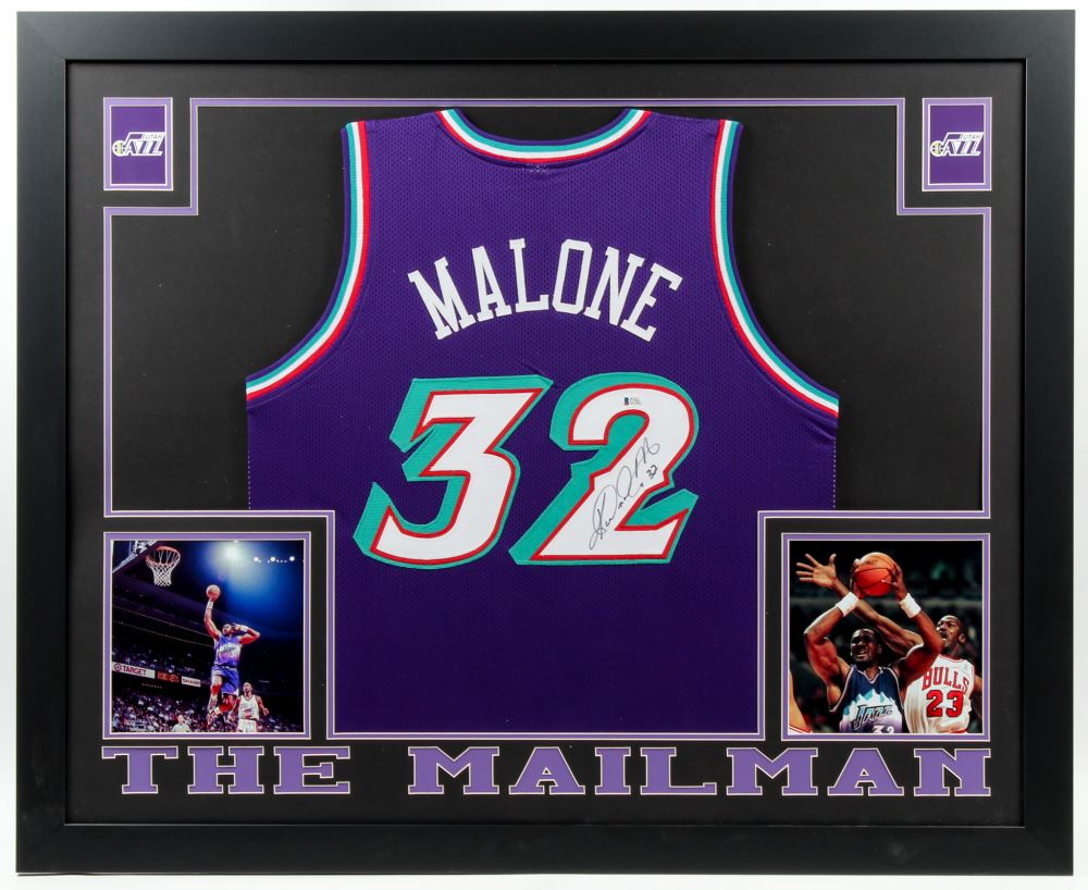 karl malone signed basketball