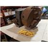 Image 1 : 3 Jaw Chuck mounted on Boston Gear Box 50:1