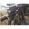 Image 3 : Hydraulic Vise with stand