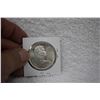 Image 2 : Canada Dollar Coin