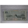 Image 2 : Canada Twenty Dollar Bill