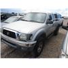 Image 2 : 2001 - TOYOTA TACOMA