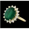 Image 1 : 5.80 ctw Emerald and Diamond Ring - 14KT Yellow Gold