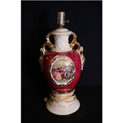 Early 20th century, a Famille-Rose table lamp.