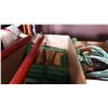 Image 2 : 2 BOXES GARDENING TOOLS + DECOR