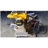 Image 3 : DEWALT 10 INCH COMPOUND MITRE SAW