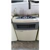 Image 2 : 9,000 BTU AIR CONDITIONER, WITH HOSE