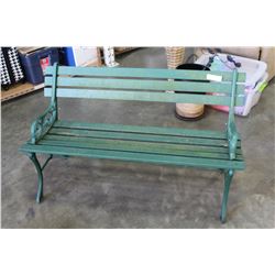 GREEN GARDEN BENCH