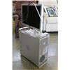 Image 1 : APPLE PC MODEL ALL86 WITH 20 INCH CINEMA DISPLAY MONITOR