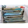 Image 2 : TRAY OF VINTAGE POST CARDS
