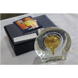 1 NEW IN BOX HAND MADE SWEDISH CRYSTAL GOLF TROPHY