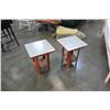 Image 1 : 2 SMALL END TABLES