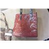 Image 2 : NEW RED AND BROWN SUEDE MEDIUM SIZE DEISGNER TOTE BAG