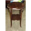 Image 1 : OCTOGONAL 2 TIER ENDTABLE