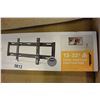 Image 2 : NEW OVERSTOCK INSIGNIA 13-32 INCH FIXED POSITION TV WALL MOUNT