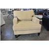Image 2 : PIER ONE IMPORTS OVERSIZED ARMCHAIR