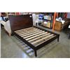 Image 1 : MODERN QUEENSIZE BEDFRAME
