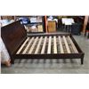 Image 4 : MODERN QUEENSIZE BEDFRAME