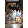 Image 1 : TRAY OF COLLECTIBLES AND STONES ETC