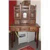 Image 1 : South Asian Desk